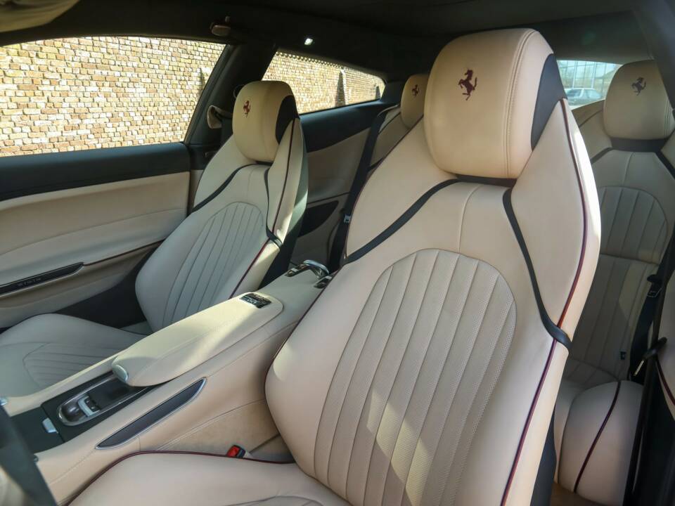 Immagine 40/50 di Ferrari GTC4Lusso (2018)