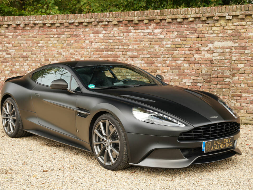 Immagine 19/50 di Aston Martin Vanquish (2017)