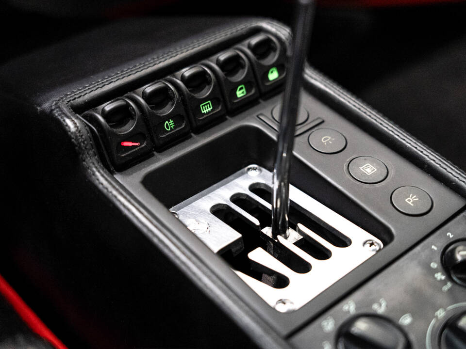 Image 35/55 of Ferrari F 355 Berlinetta (1994)