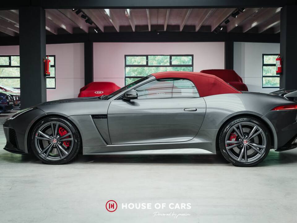 Afbeelding 10/25 van Jaguar F-Type SVR (2017)