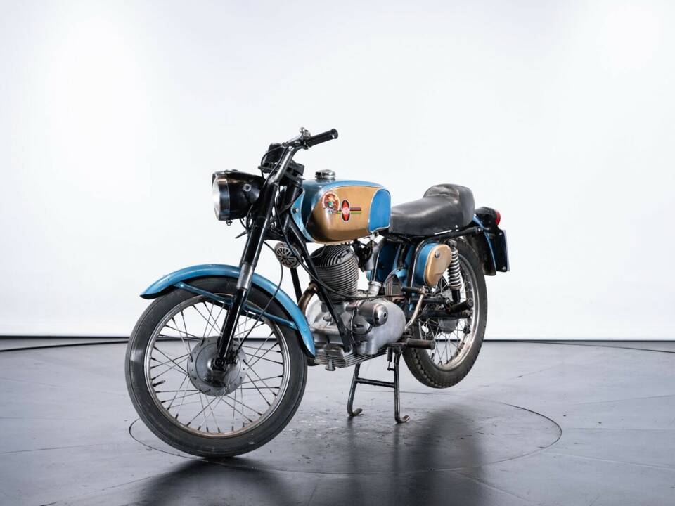 Immagine 8/50 di Gilera 125 (1967)