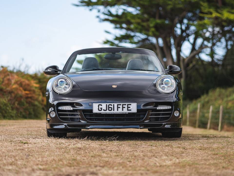 Bild 6/50 von Porsche 911 Turbo S (2011)