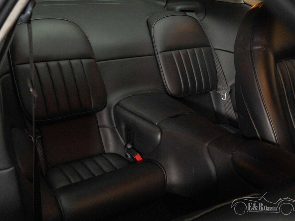 Image 17/19 of Aston Martin DB 7 (1999)