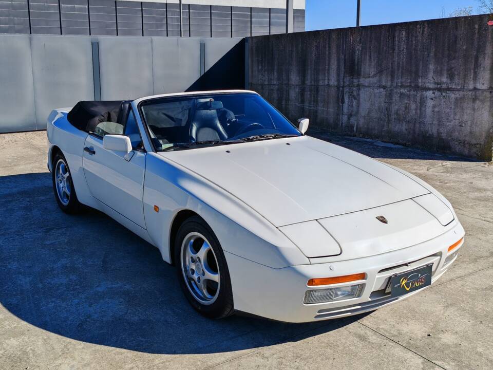 Immagine 10/49 di Porsche 944 S2 (1991)
