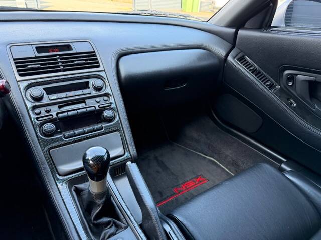 Image 13/24 of Honda NSX (1991)