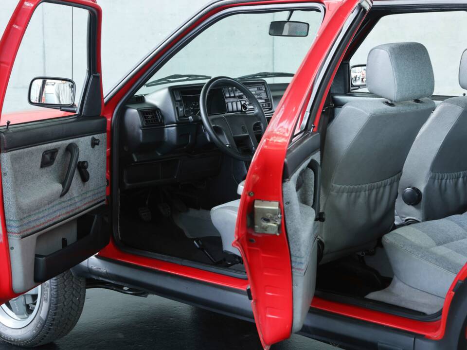 Afbeelding 14/50 van Volkswagen Golf Mk II Country Syncro 1.8 (1990)