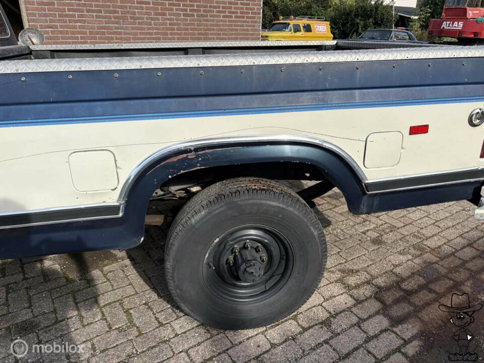 Bild 19/41 von Ford F-250 (1986)