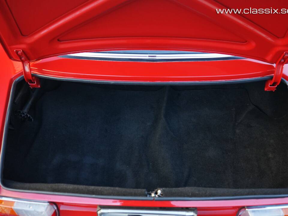 Bild 13/21 von Alfa Romeo 2000 GT Veloce (1974)