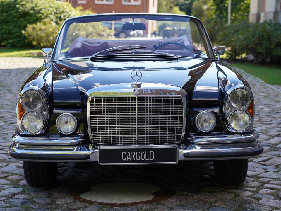 Imagen 6/30 de Mercedes-Benz 280 SE 3,5 (1970)