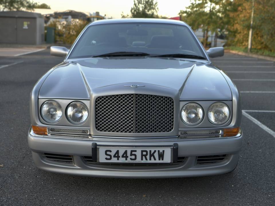 Image 2/39 of Bentley Continental R (1998)