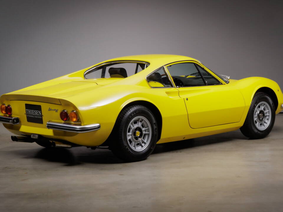 Bild 19/50 von Ferrari Dino 246 GT (1972)