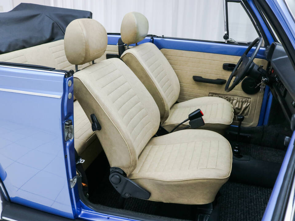 Bild 7/19 von Volkswagen Käfer 1303 LS (1978)