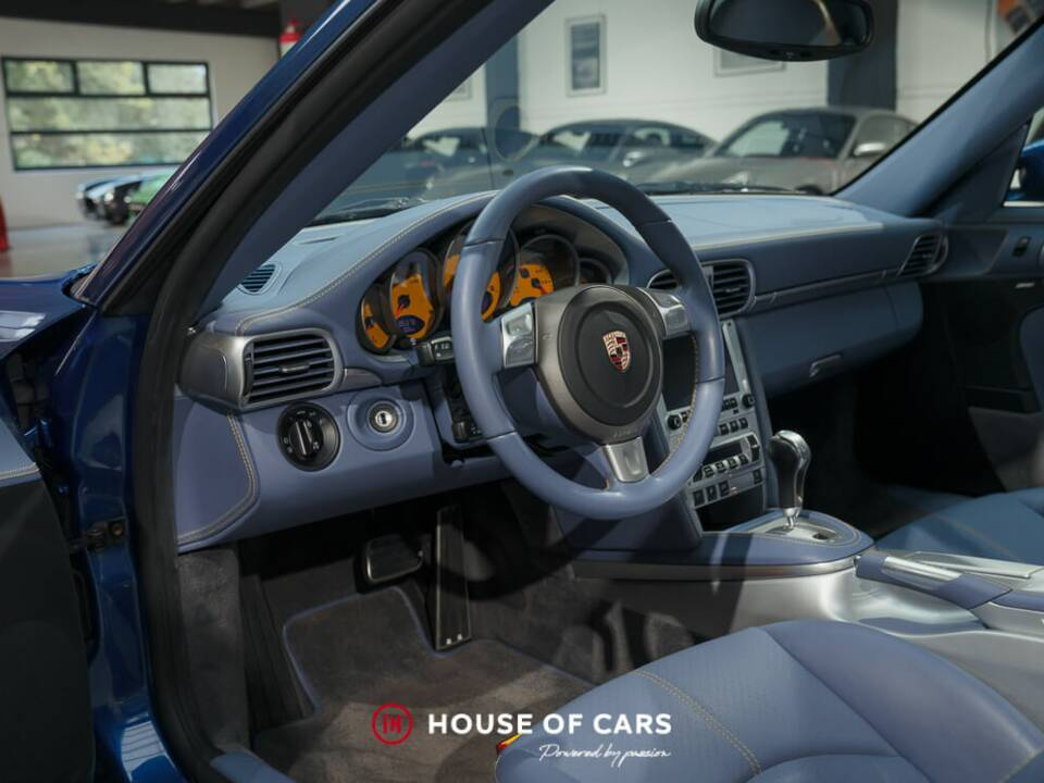 Bild 14/23 von Porsche 911 Carrera 4S (2006)
