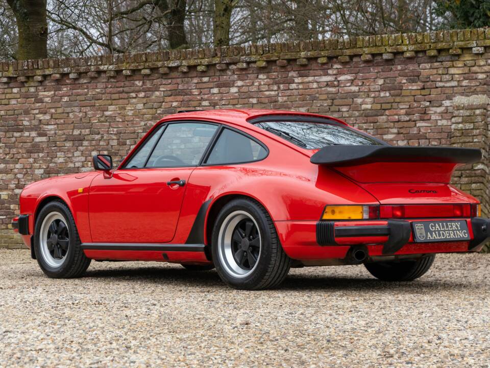 Bild 29/50 von Porsche 911 Carrera 3.2 (1988)