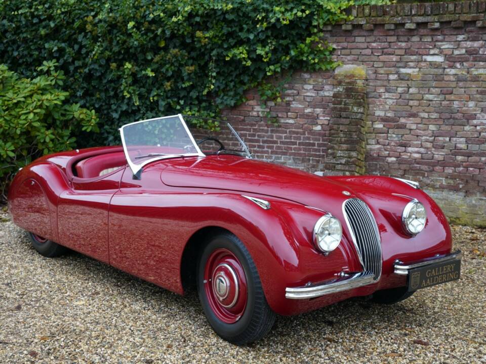 Image 32/50 of Jaguar XK 120 OTS (Alloy) (1949)