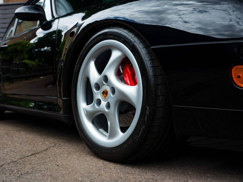 Bild 45/50 von Porsche 911 Turbo (1996)