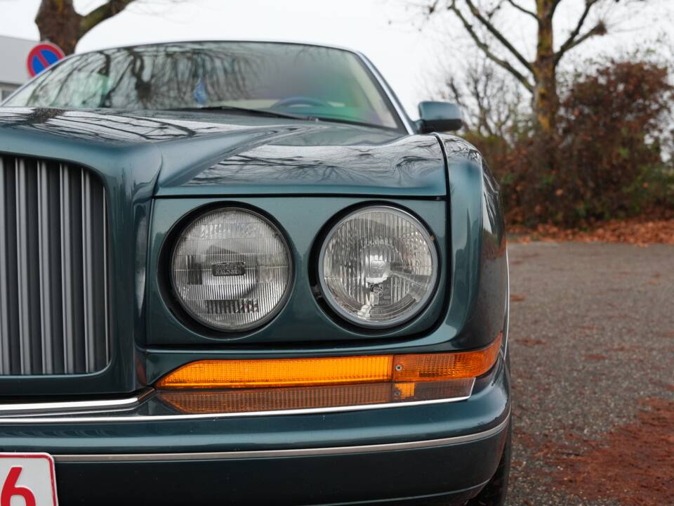 Bild 62/86 von Bentley Continental R (1997)