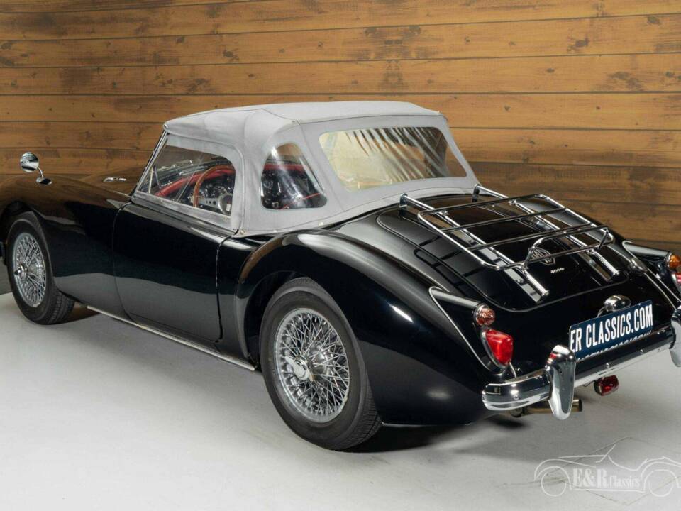 Immagine 16/19 di MG MGA 1600 (1961)