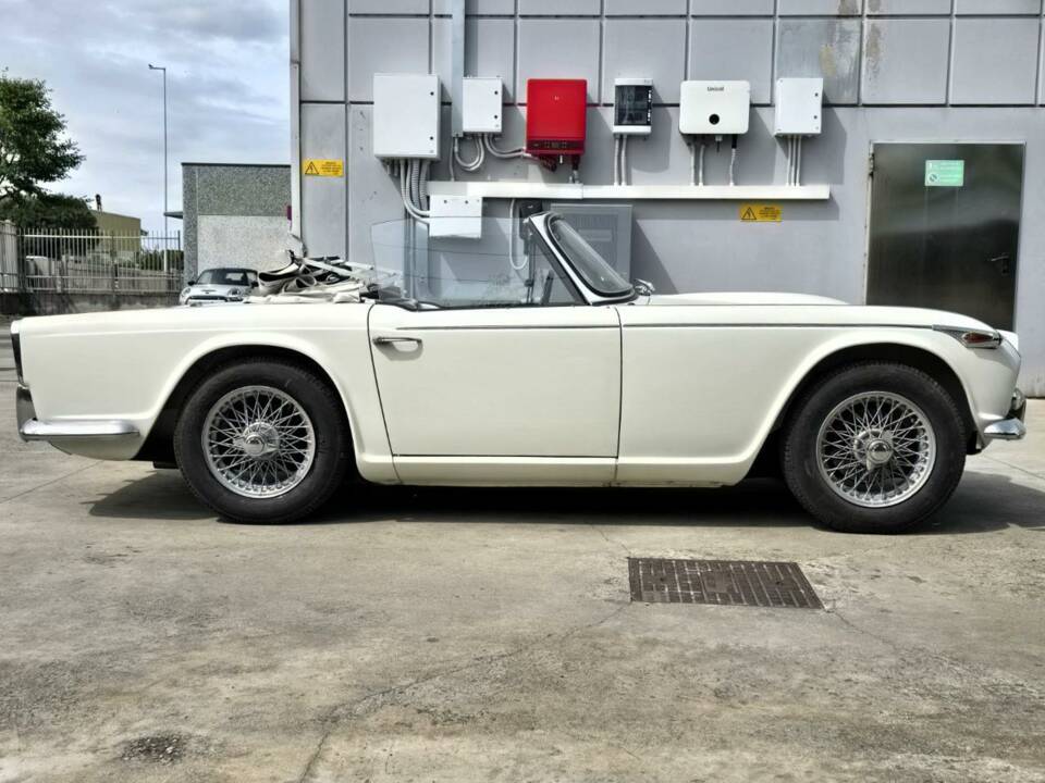 Imagen 8/46 de Triumph TR 4A (1965)