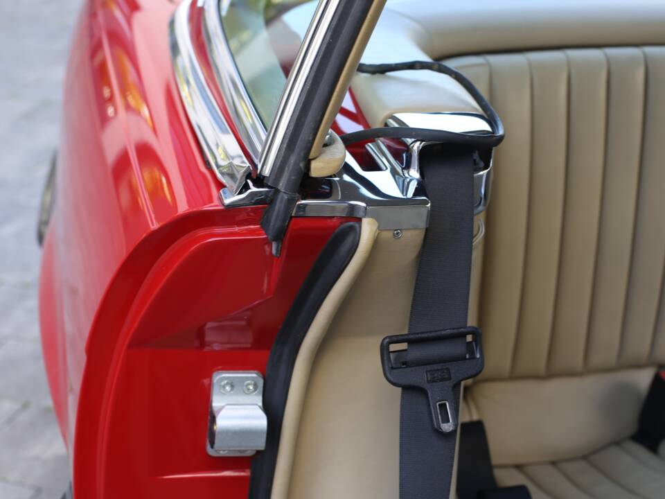 Bild 18/48 von Mercedes-Benz 300 SL (1988)