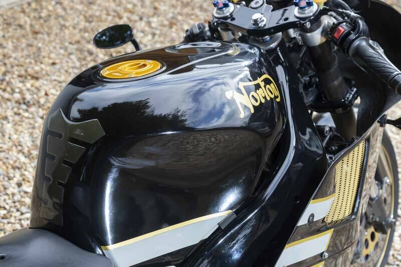 Image 26/50 de Yamaha DUMMY (1995)