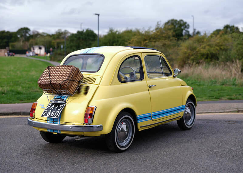 Image 5/48 of FIAT 500 F (1965)