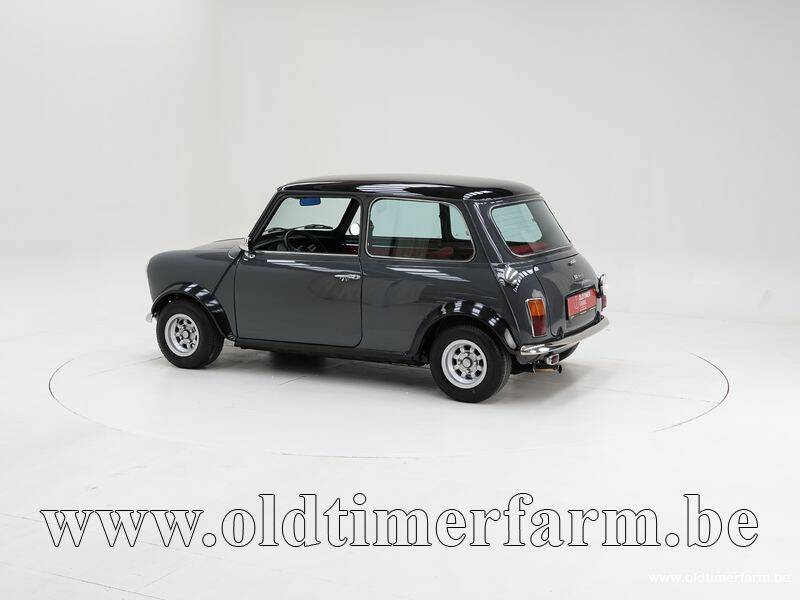 Image 4/15 of Mini 1000 (1983)