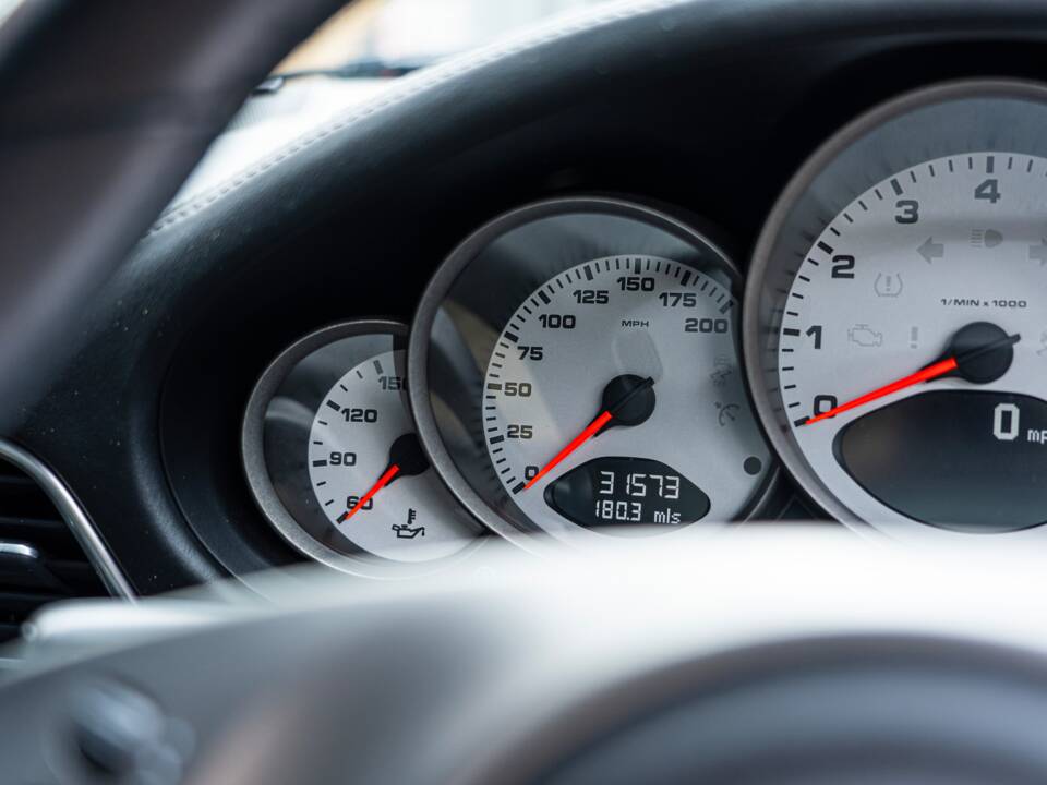 Image 22/50 of Porsche 911 Carrera S (2010)