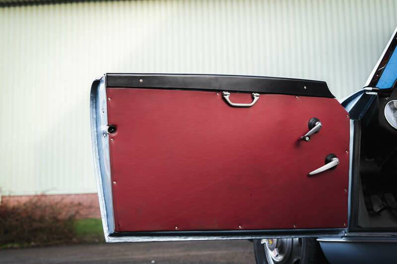 Bild 23/28 von Abarth 2200 Allemano Spyder (1958)