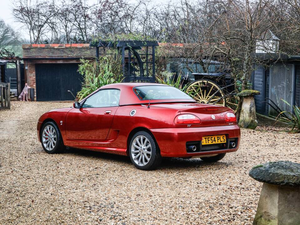 Image 14/37 of MG TF 135 (2005)