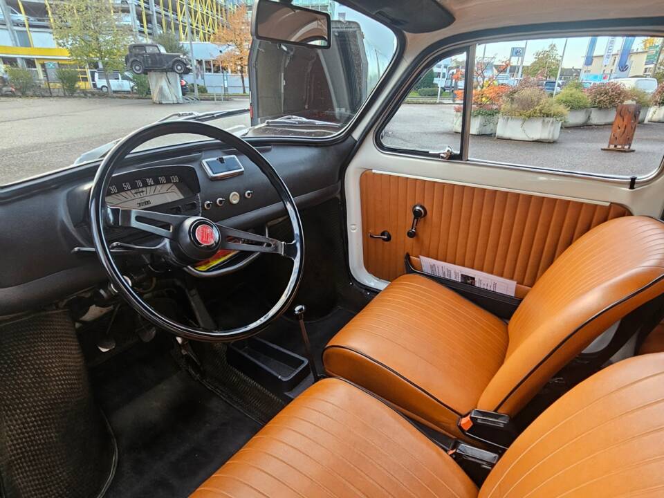 Image 15/20 de FIAT 500 F (1972)