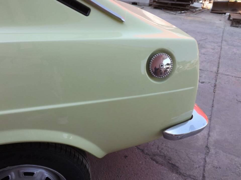 Image 28/50 of FIAT 128 Sport Coupe (1974)