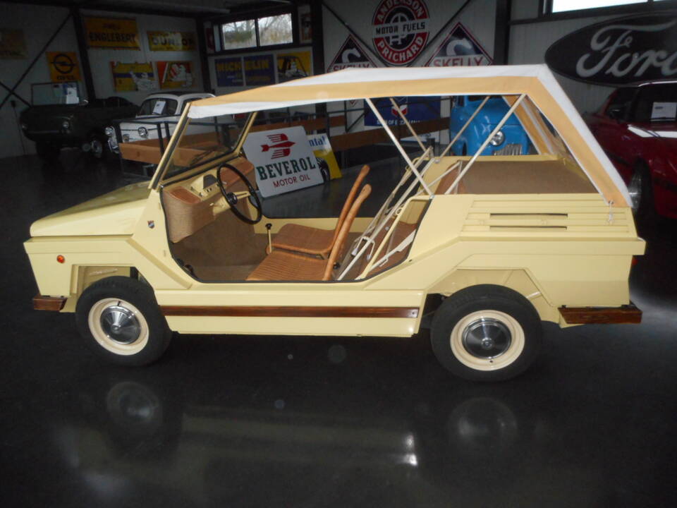 Image 8/20 of FIAT 500 Moretti Minimaxi (1972)