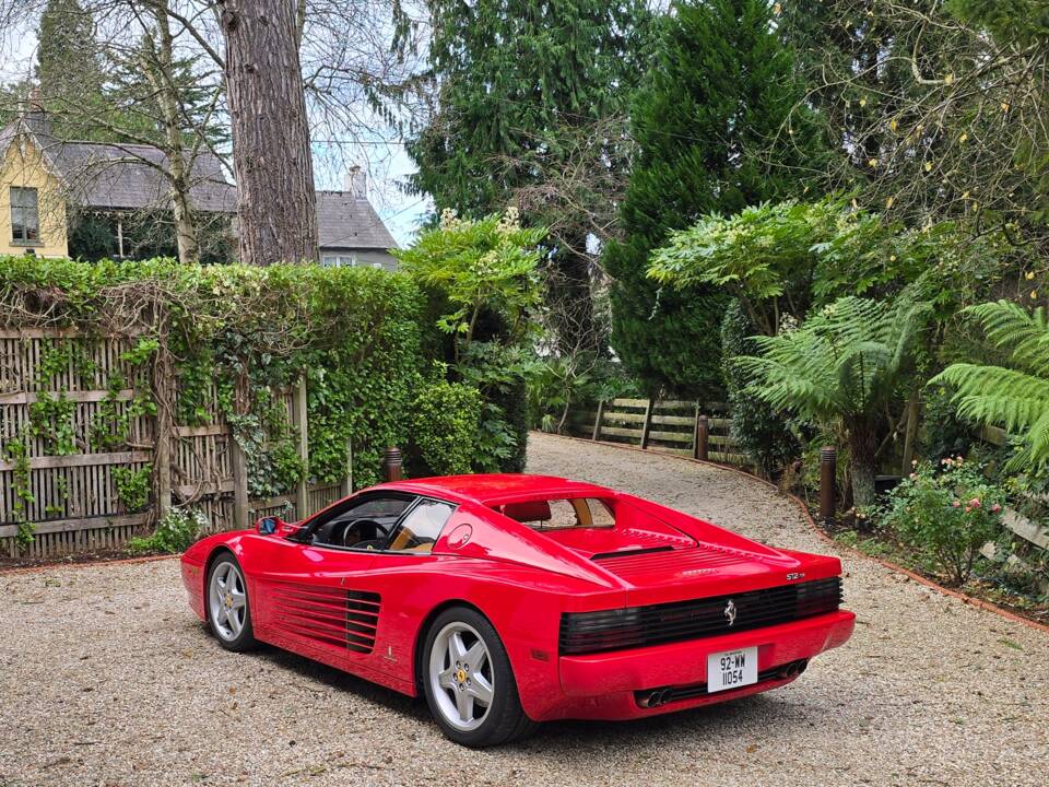 Image 36/79 of Ferrari 512 TR (1992)