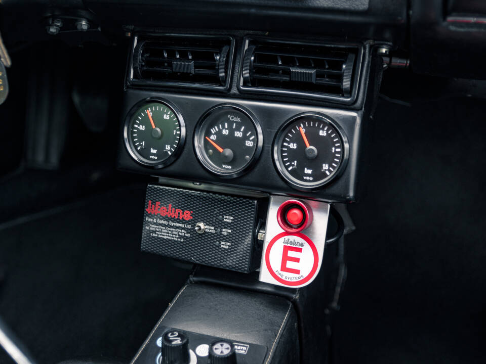 Image 34/52 of Ferrari 512 BB (1978)