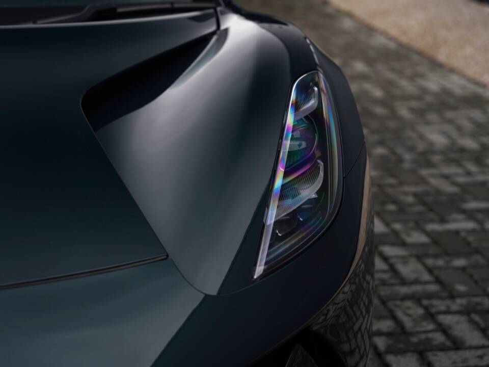 Image 34/50 de Lotus Emira &quot;First Edition&quot; (2023)