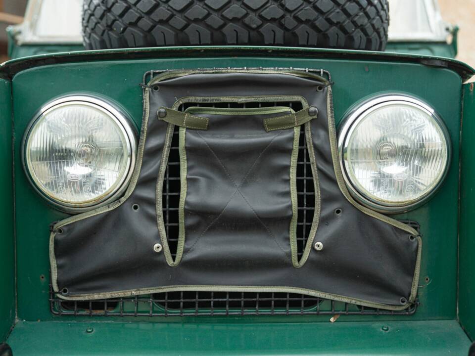 Bild 10/50 von Land Rover 88 (1978)