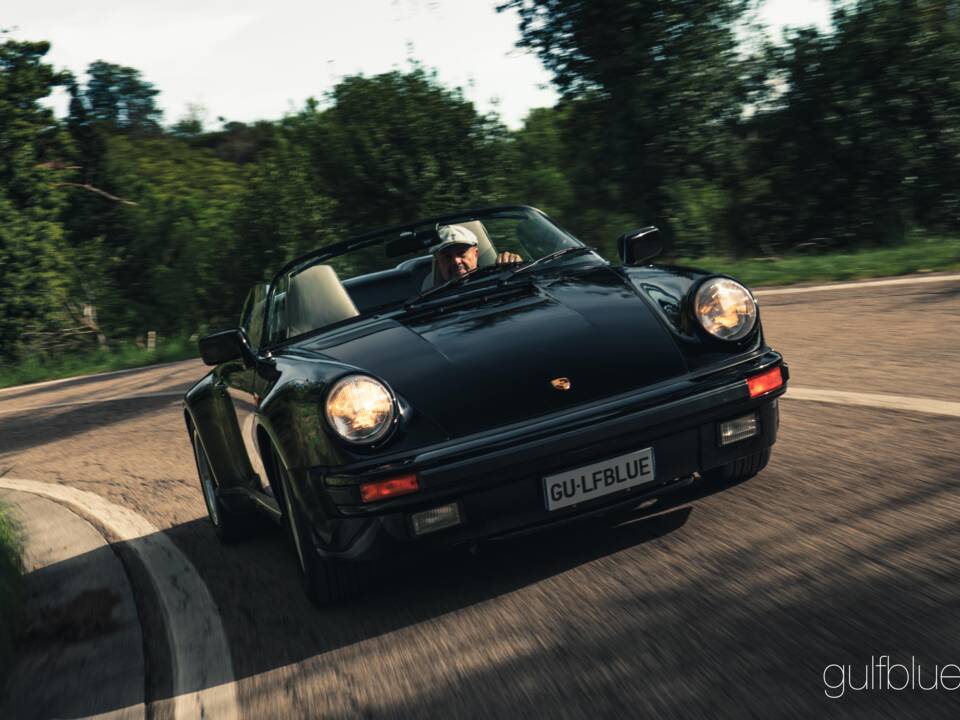 Image 4/85 of Porsche 911 Speedster 3.2 (1989)