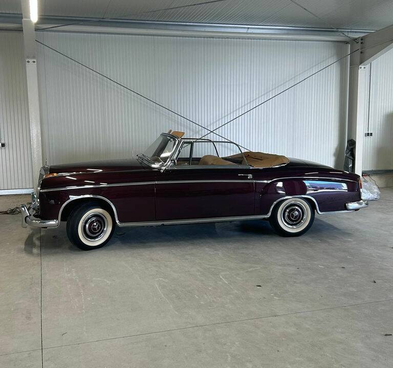 Immagine 3/8 di Mercedes-Benz 220 S Cabriolet (1958)