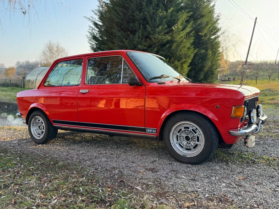 Immagine 6/49 di FIAT 128 Rally (1972)