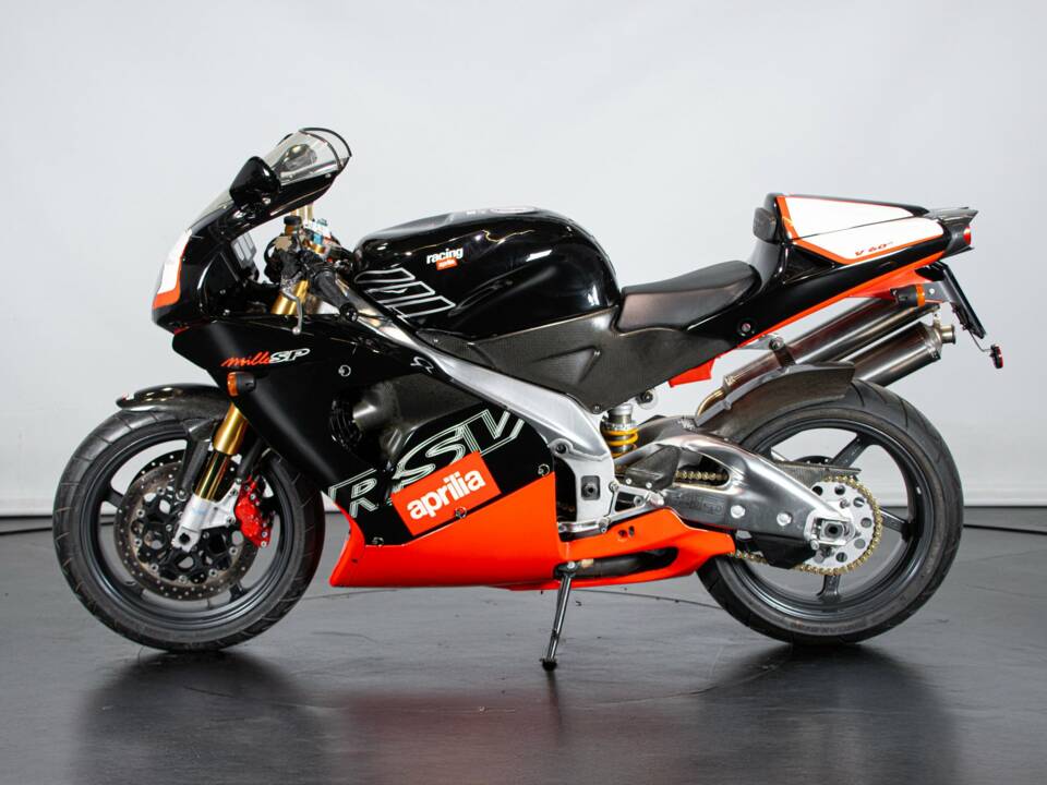 Bild 2/50 von Aprilia RSV 1000 V60 (1999)