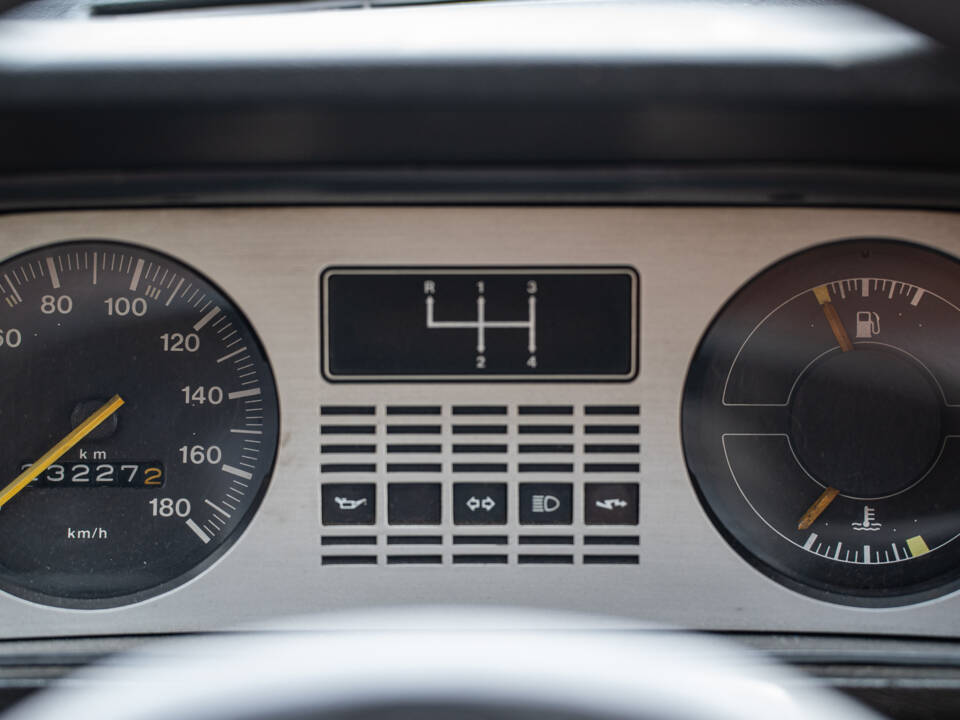 Image 26/36 of Ford Fiesta (1977)