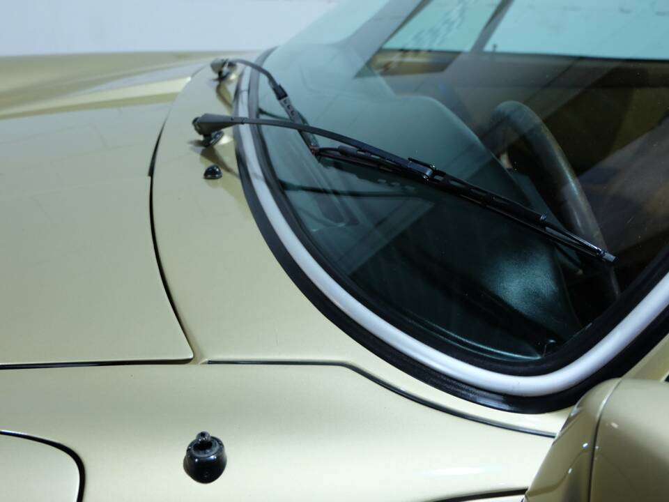 Bild 22/35 von Porsche 911 2.7 S (1975)