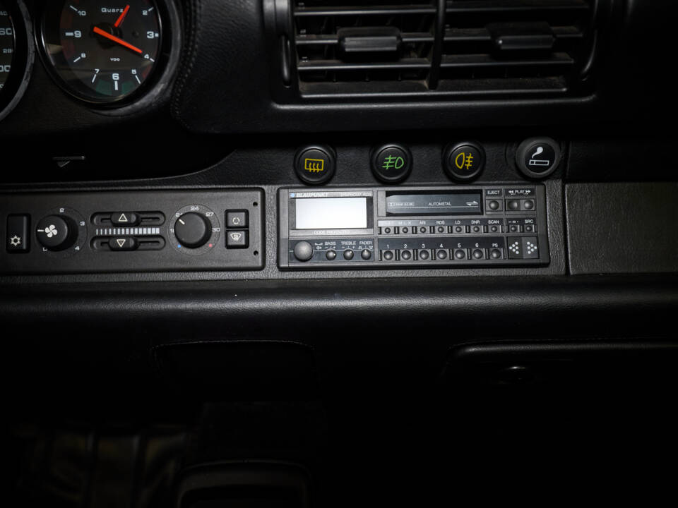 Bild 60/98 von Porsche 911 Turbo 3.6 (1993)