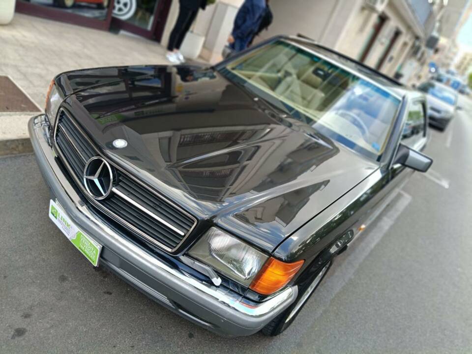 Bild 42/47 von Mercedes-Benz 560 SEC (1987)