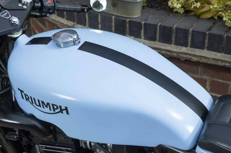 Immagine 11/36 di Triumph Daytona 900 (1996)
