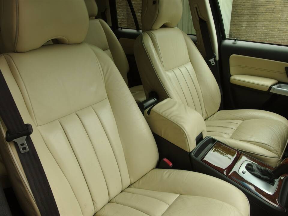 Bild 21/97 von Volvo XC90 V8 (2005)