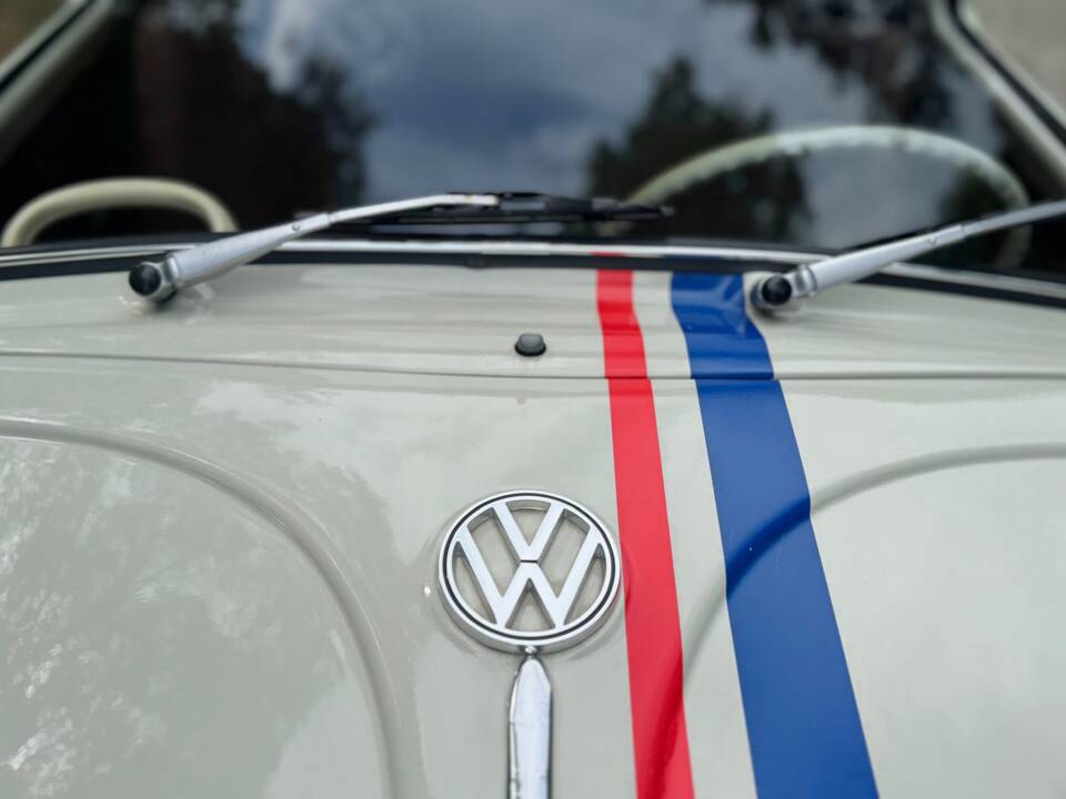 Afbeelding 14/27 van Volkswagen Käfer 1300 (1966)