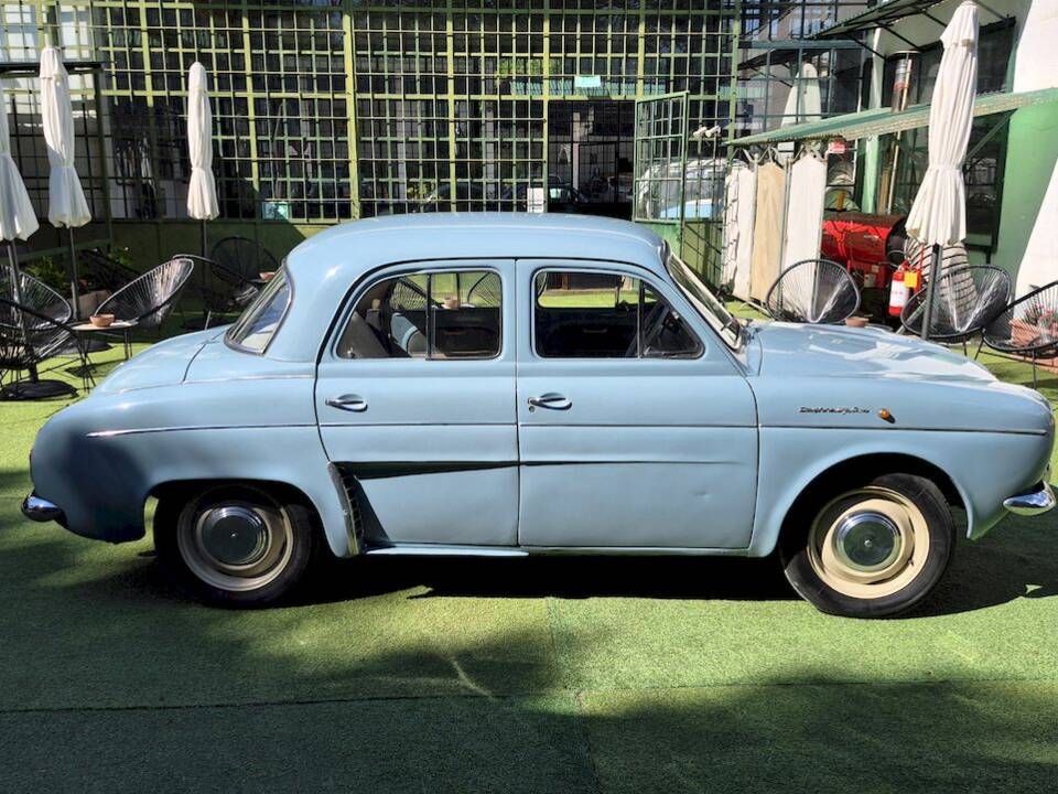 Image 21/64 of Alfa Romeo Dauphine R 1090 (1961)