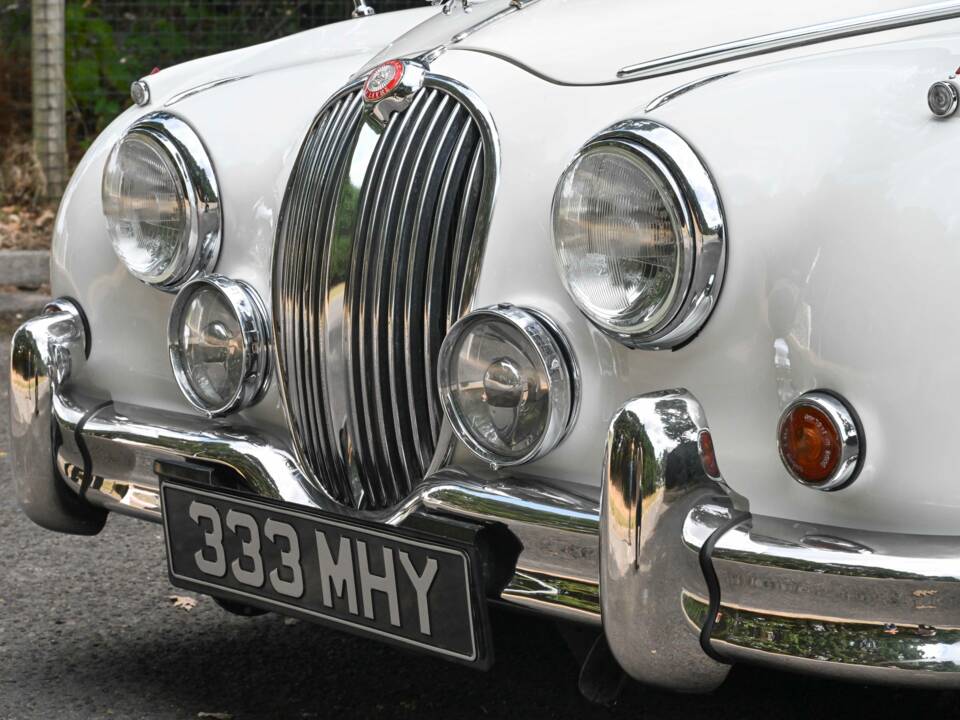 Bild 19/50 von Jaguar Mk II 3.8 (1961)